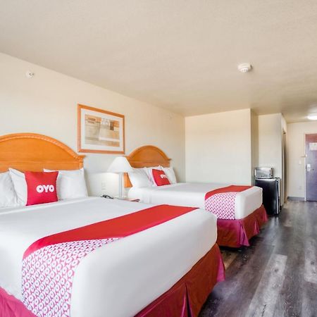Oyo Townhouse Wichita Falls West المظهر الخارجي الصورة
