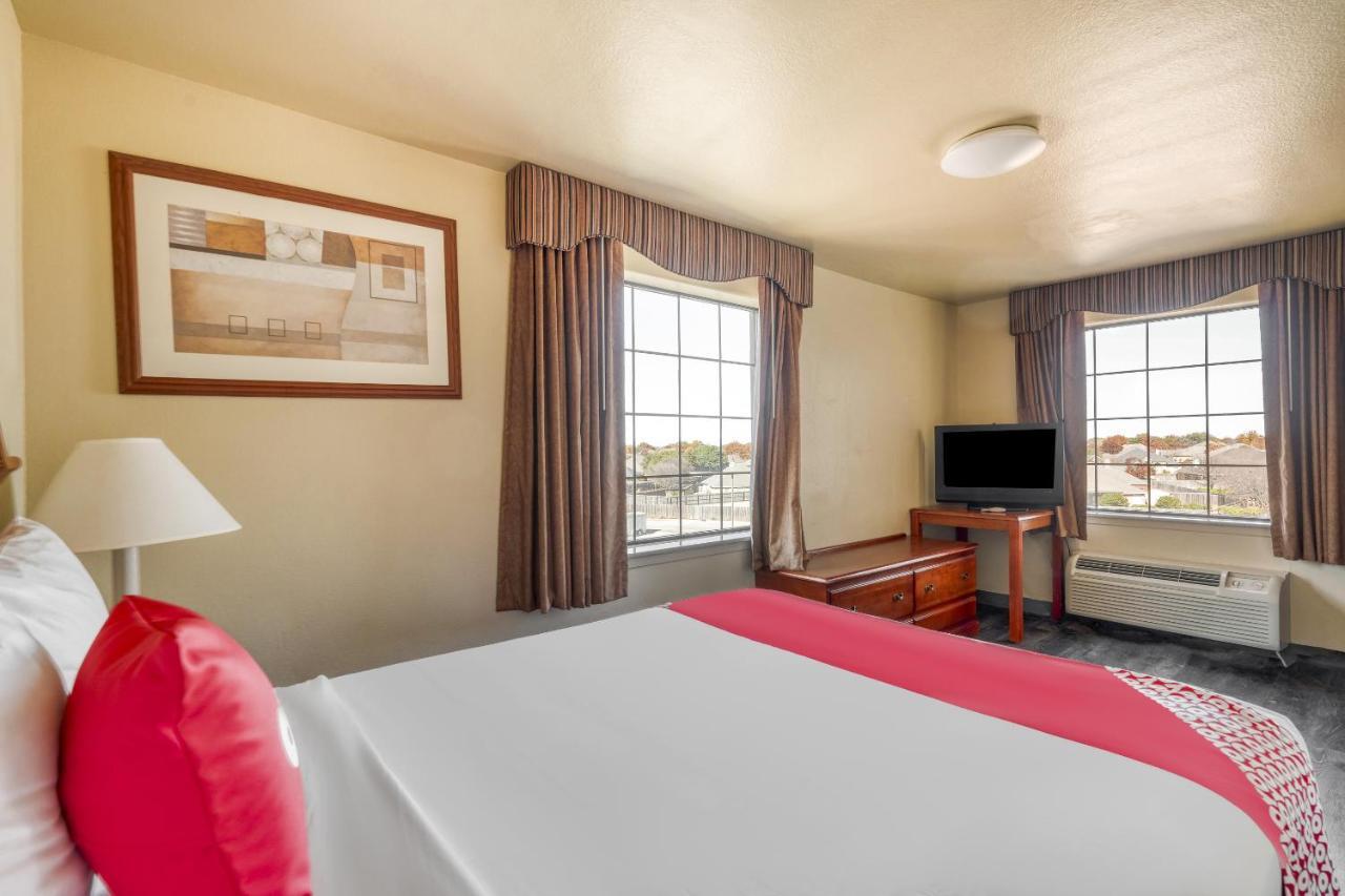 Oyo Townhouse Wichita Falls West المظهر الخارجي الصورة
