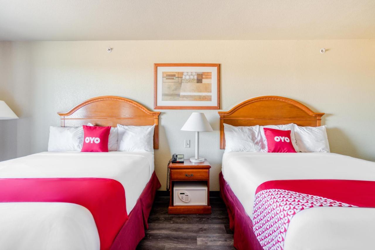 Oyo Townhouse Wichita Falls West المظهر الخارجي الصورة
