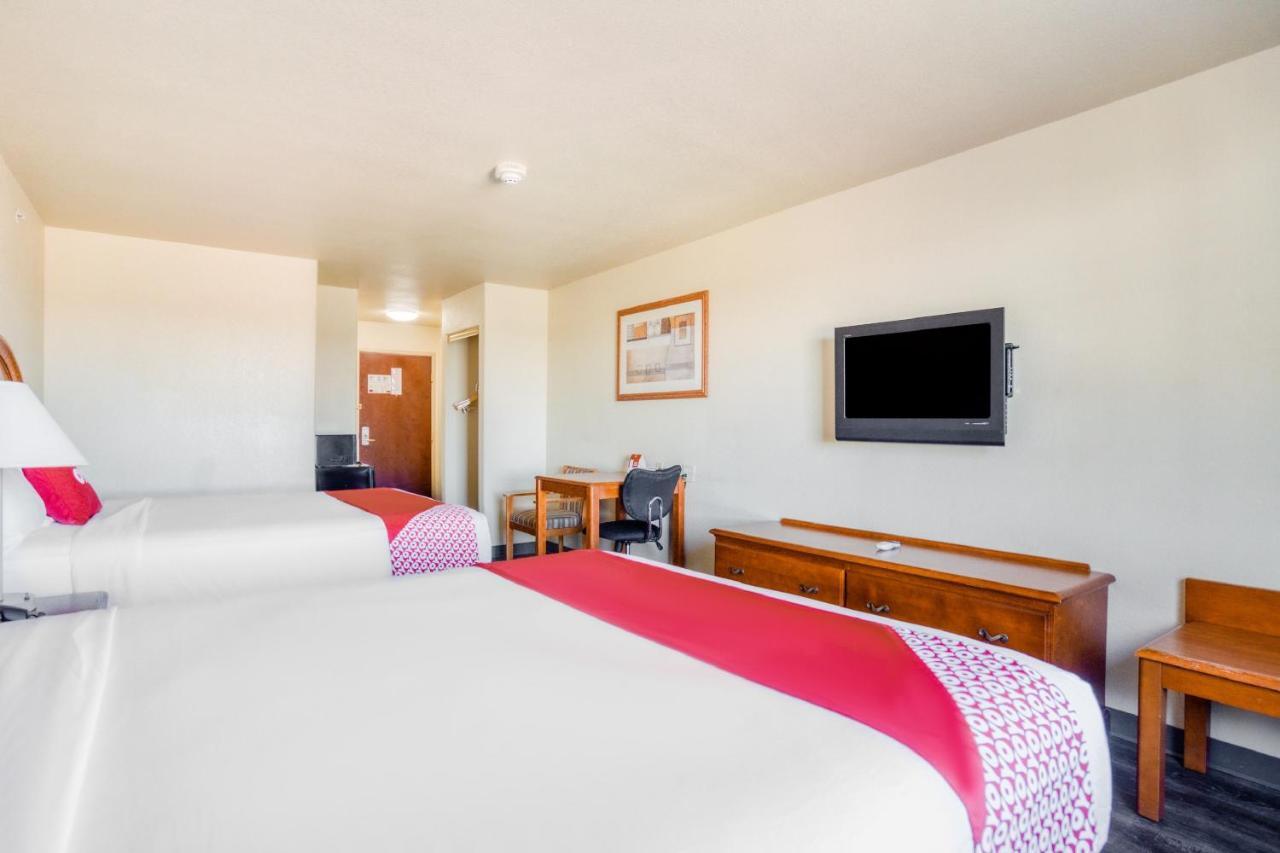 Oyo Townhouse Wichita Falls West المظهر الخارجي الصورة