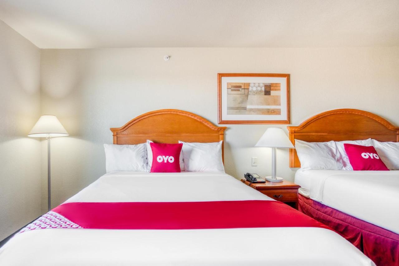 Oyo Townhouse Wichita Falls West المظهر الخارجي الصورة